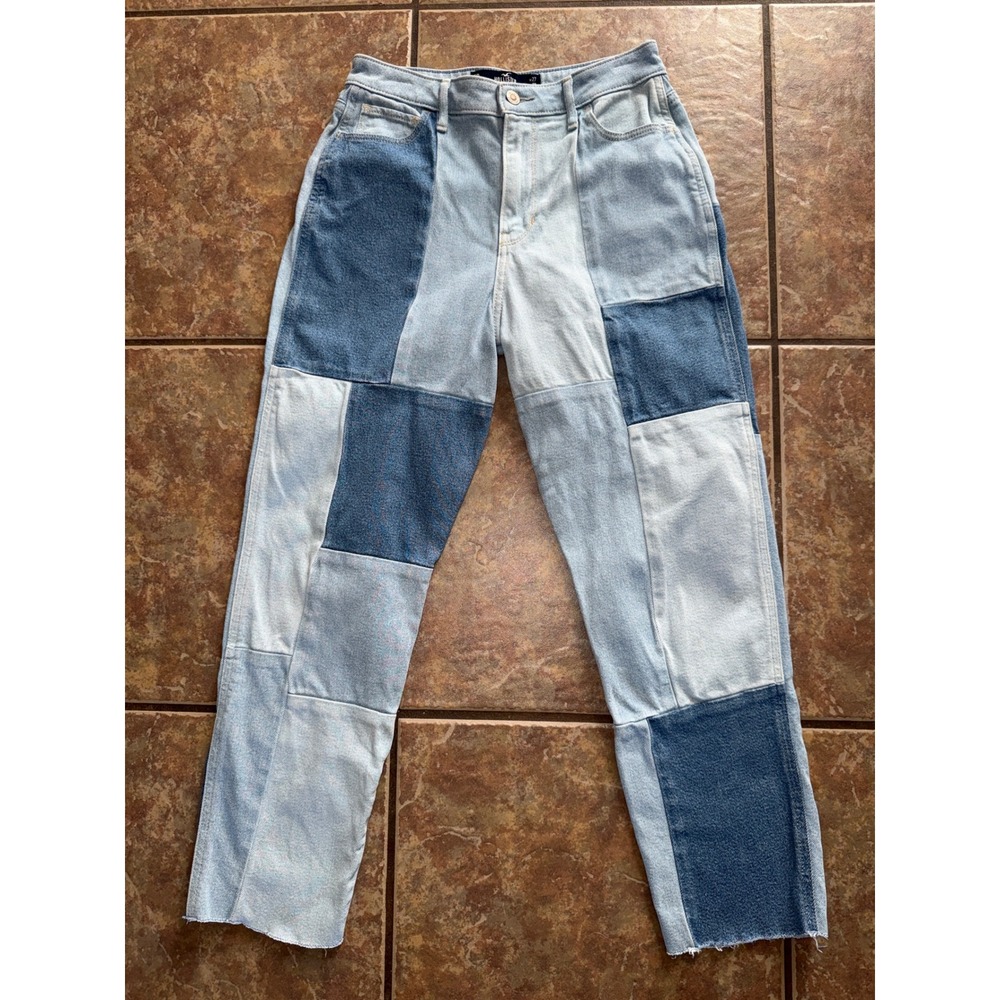 Hollister Ultra High-Rise Mom Jeans Patchwork Blue Denim Size 5R W27 L27